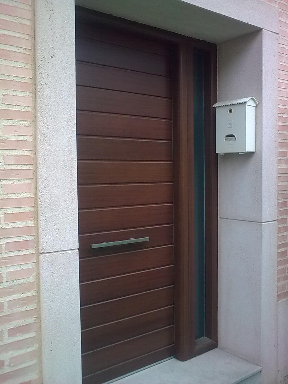 door 02